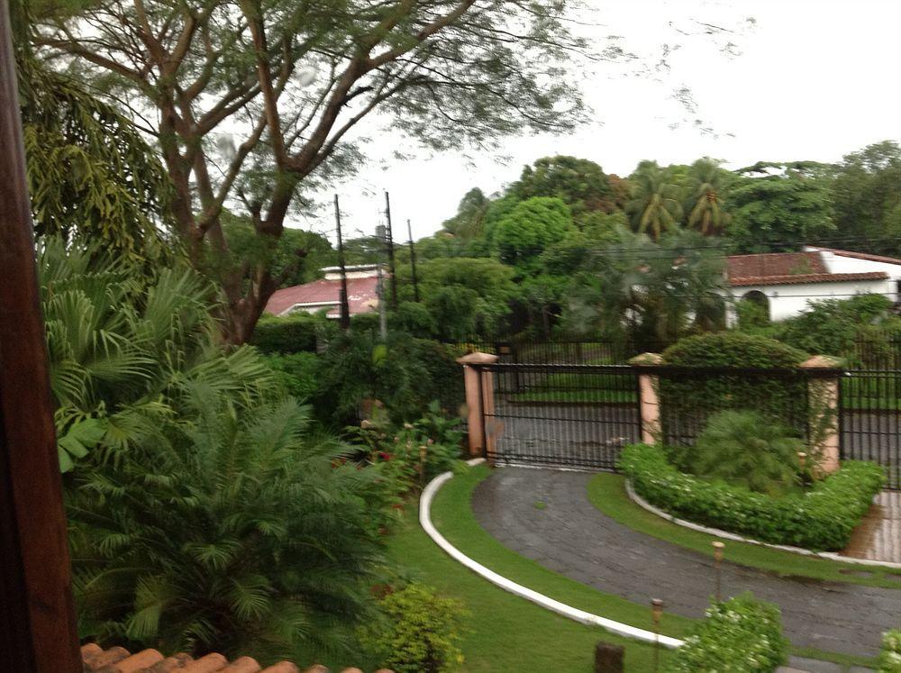 Hotel Boutique Villa Maya Managua Exterior photo